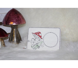 Stickserie ITH - MugRugs Pilz Fräulein